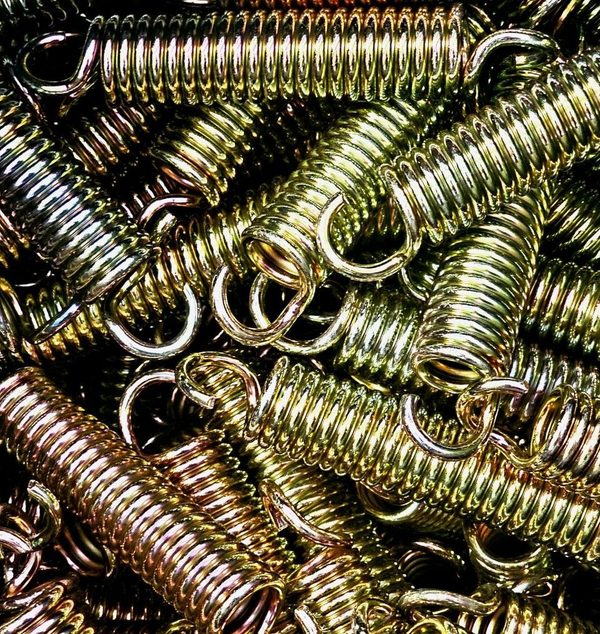 Yellow zinc finished springs